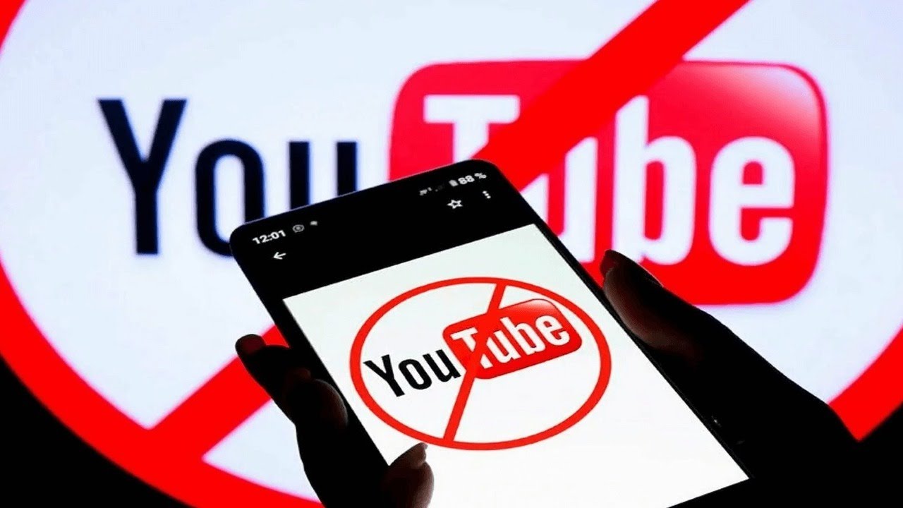 YouTube YouTube